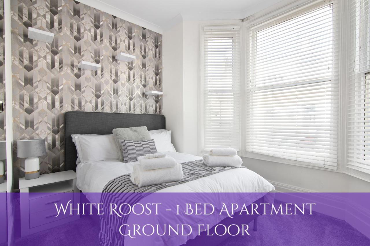 The Roost Group - Stylish Apartments เกรฟเซ็นด์ ภายนอก รูปภาพ